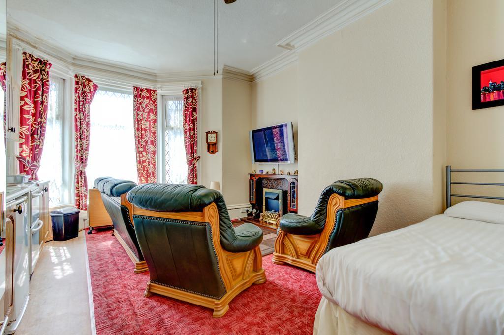 Waverley House Apartments Blackpool Buitenkant foto