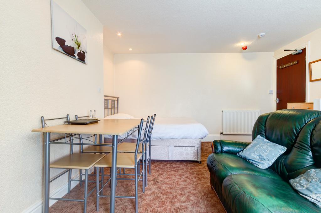 Waverley House Apartments Blackpool Buitenkant foto