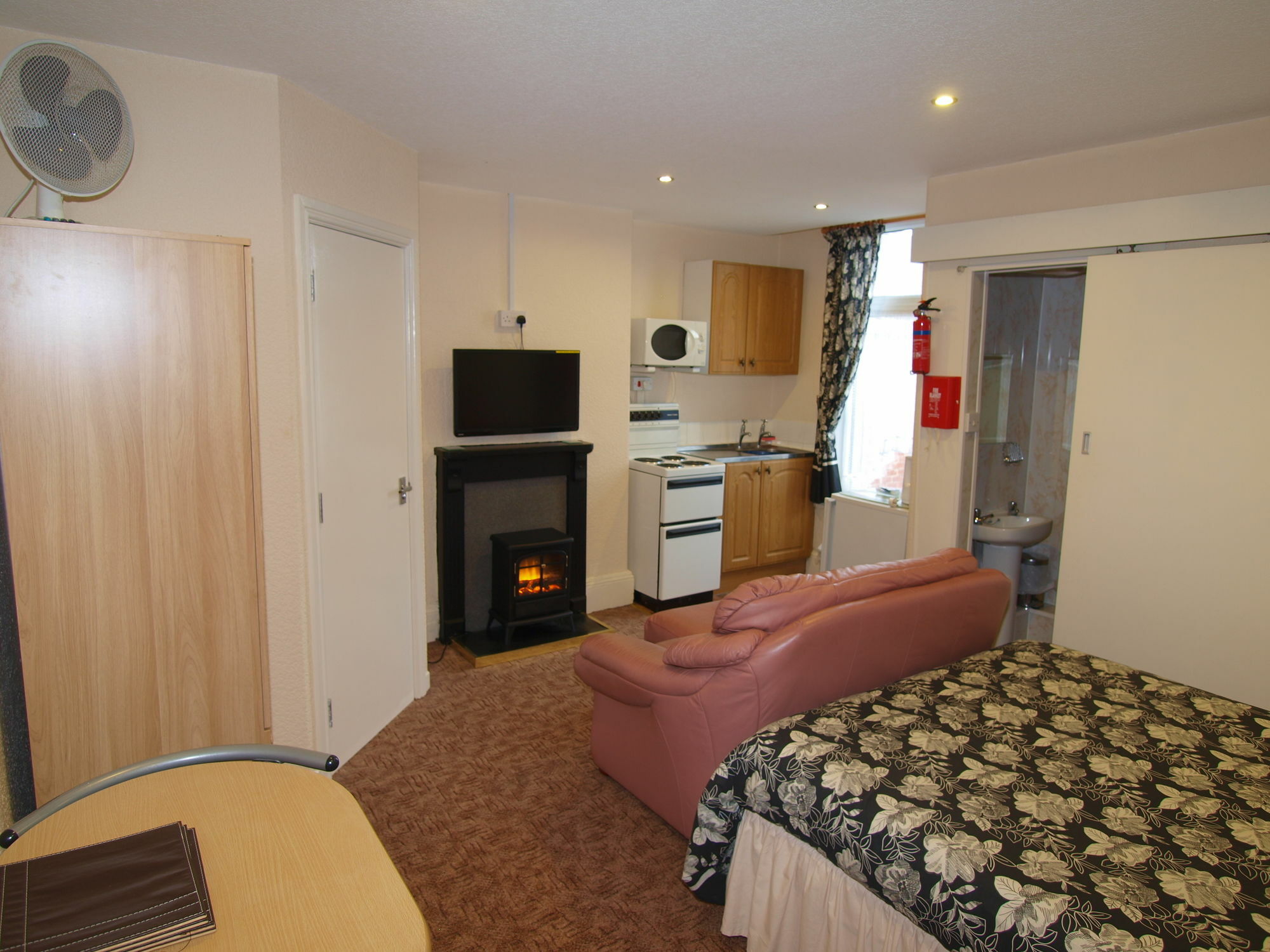 Waverley House Apartments Blackpool Buitenkant foto
